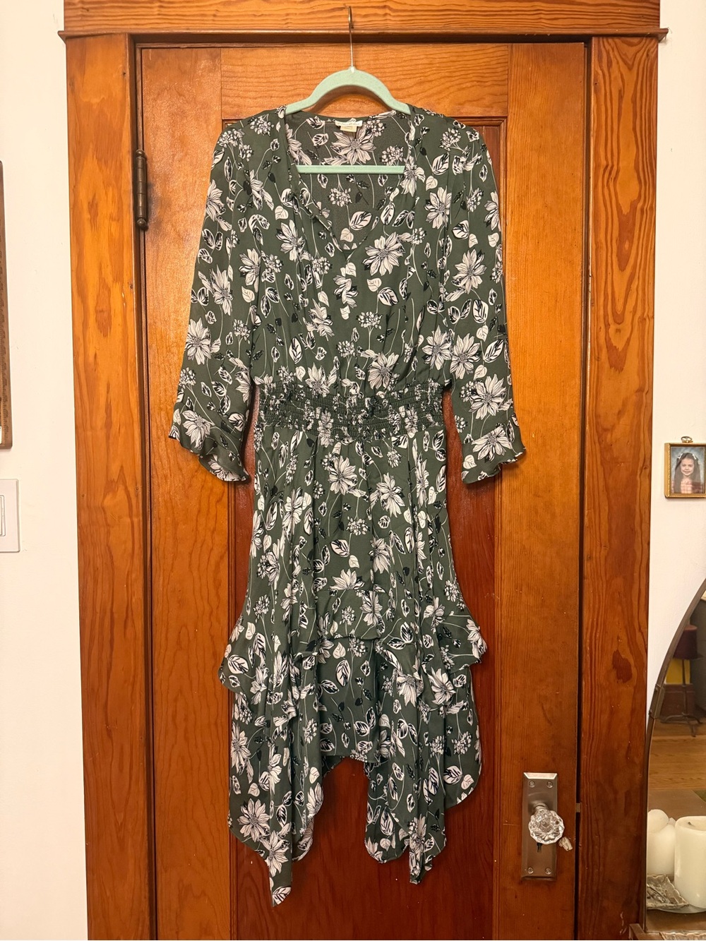 Shoshanna Green Floral V-Neck Ruffle Hem Dress